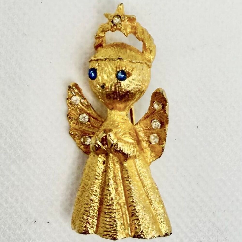 Vintage LJM Laurentian Gold Tone Angel Rhinestone Brooch Pin